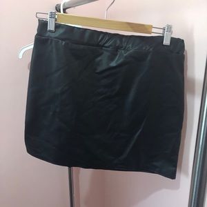 Leather skirt